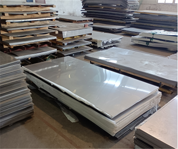 建筑物为什么选择304不锈钢